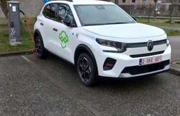 Eerste elektrische deelwagen in Ieper